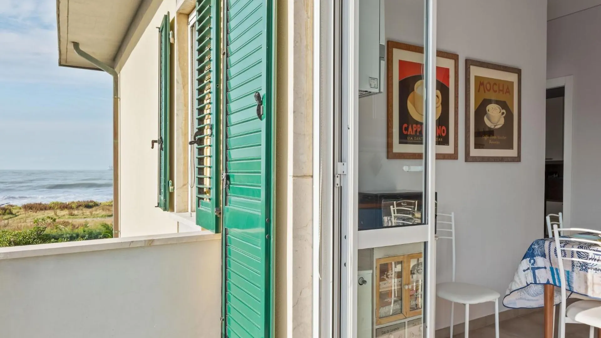 Amazing Holiday Home Near Pet Friendly Beach Carrara 0*,