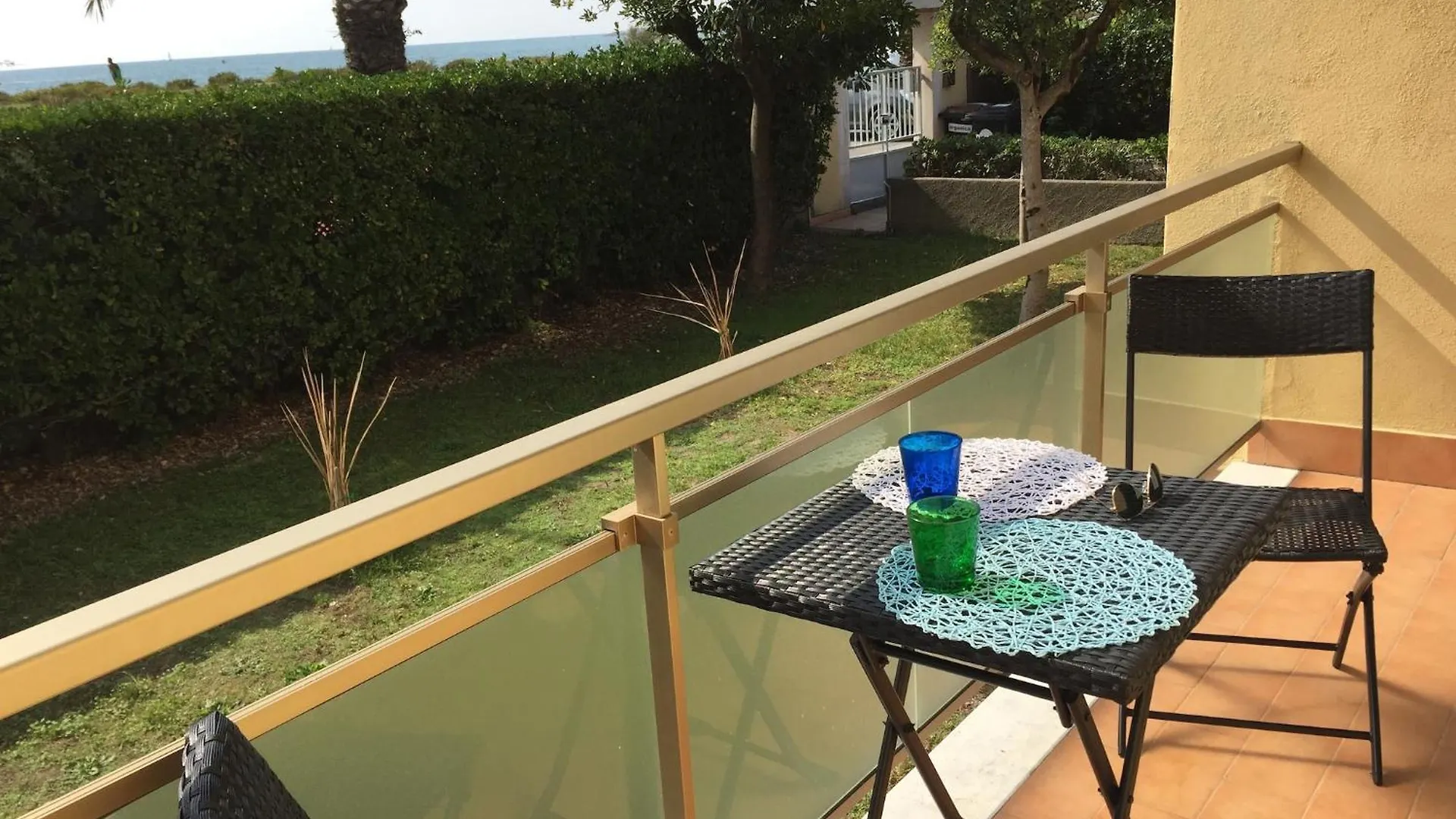 Amazing Holiday Home Near Pet Friendly Beach Carrara