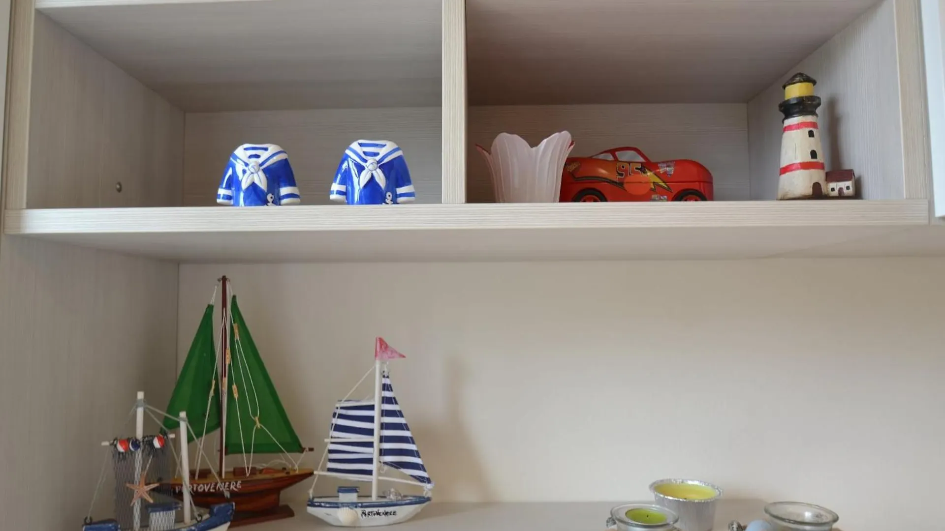 Amazing Holiday Home Near Pet Friendly Beach Carrara