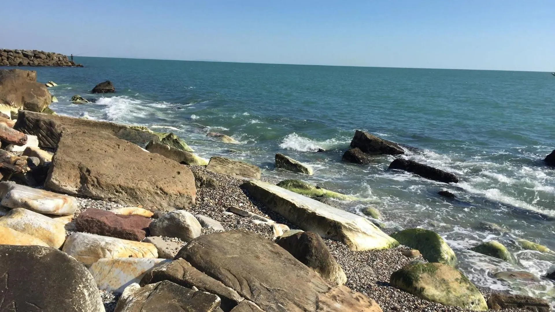 Amazing Holiday Home Near Pet Friendly Beach كارارا 0*,  إيطاليا