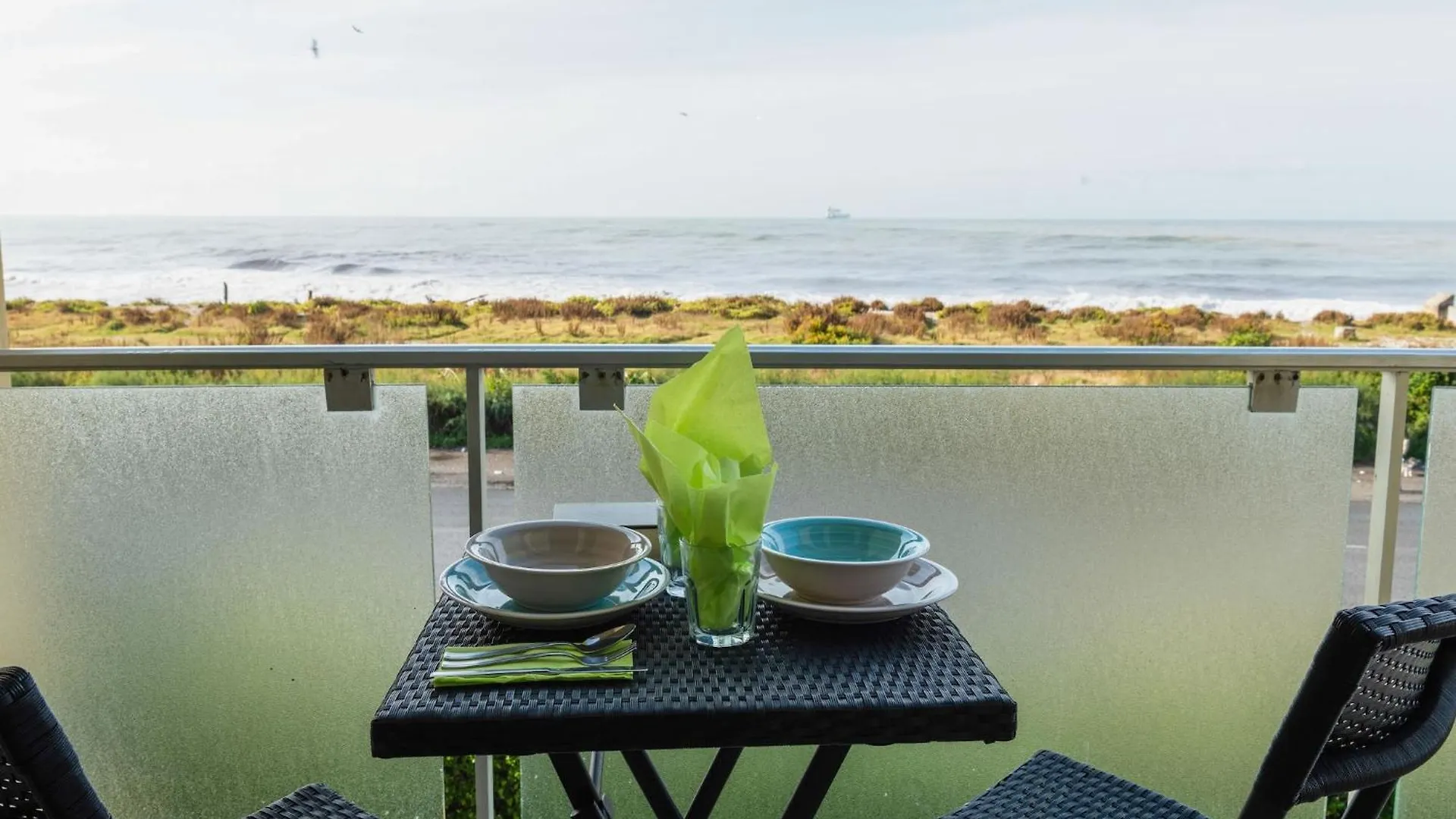 Amazing Holiday Home Near Pet Friendly Beach كارارا إيطاليا