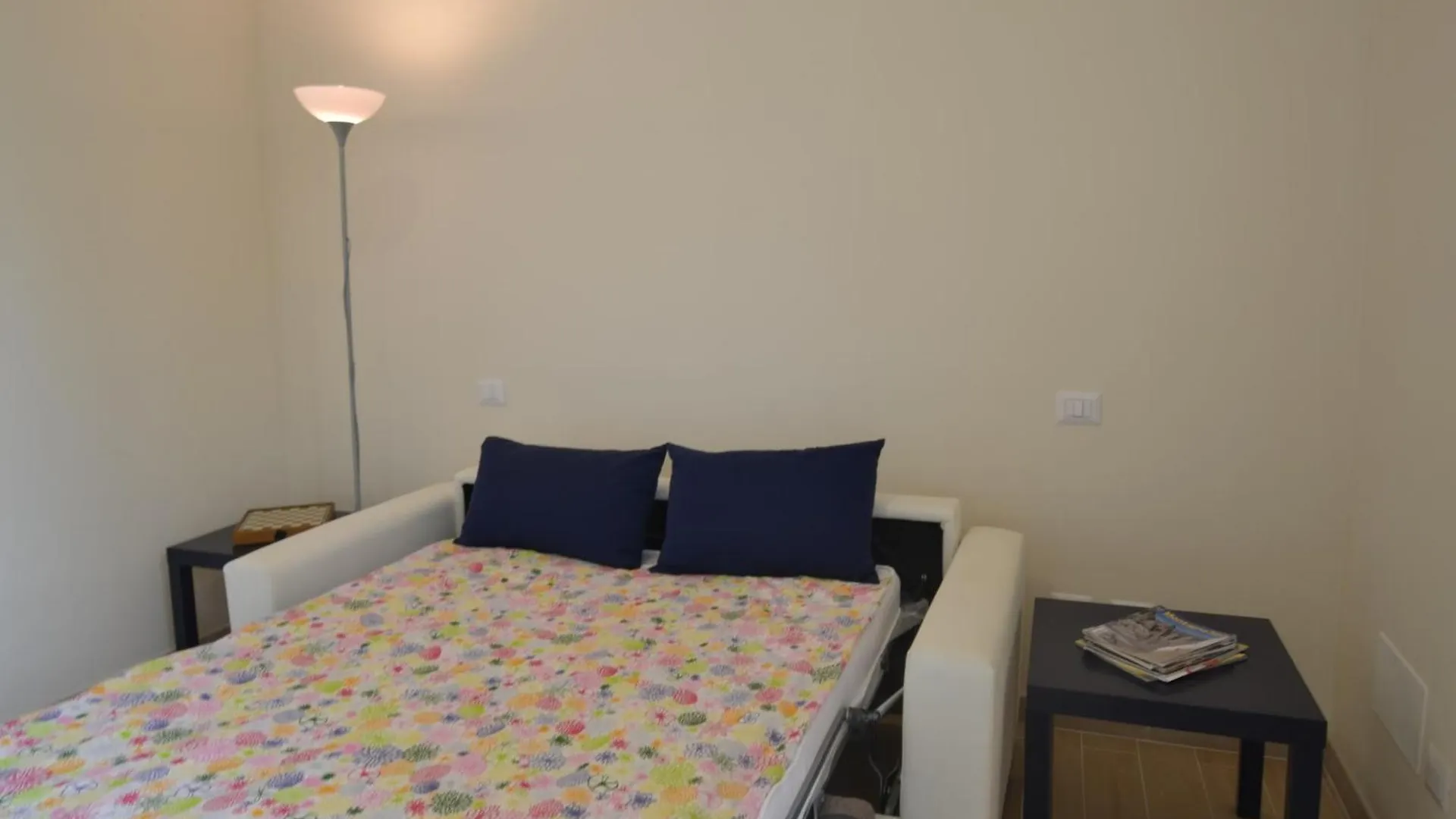 Amazing Holiday Home Near Pet Friendly Beach Carrara