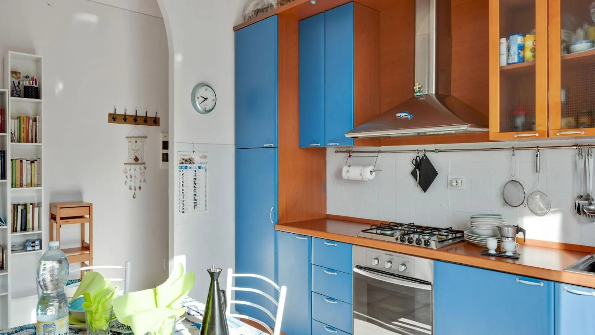 Amazing Holiday Home Near Pet Friendly Beach Carrara