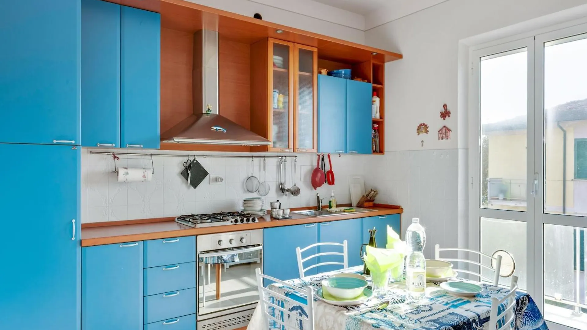 Amazing Holiday Home Near Pet Friendly Beach Carrara 0*,